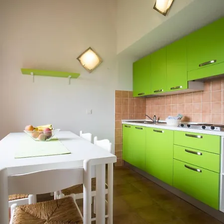 Air-conditioned 6 Persons Two Bathrooms 500 M Sea Near Porto Vecchio Lejlighed *